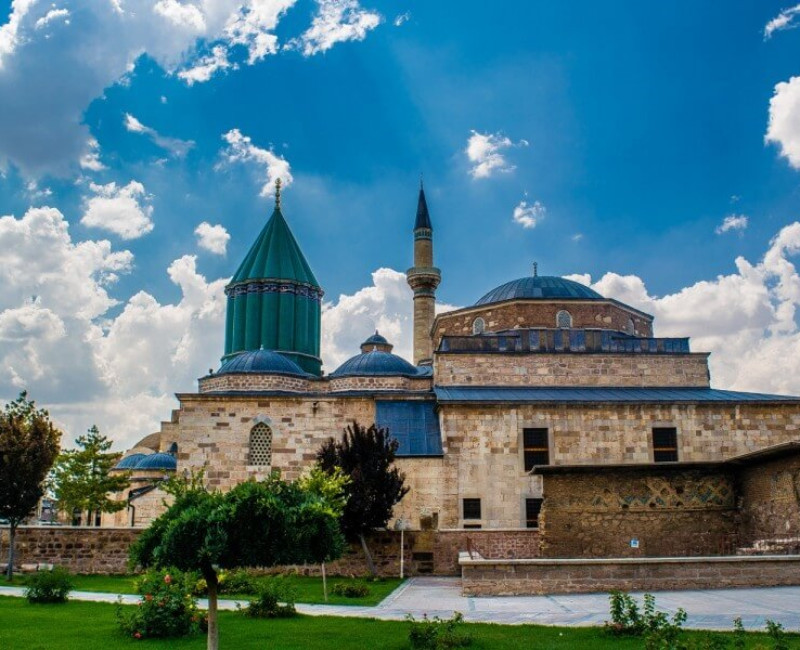 tour-8n7d-tho-nhi-ky-Tu-viện-Mevlana